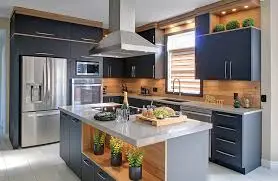 Modern kitchen remodeling example showcasing high-end finishes and functional design